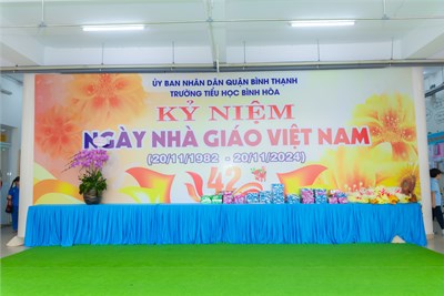 Kỷ niệm 42 năm ngày Nhà giáo Việt Nam
