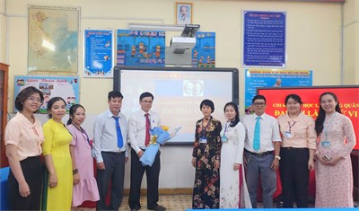 Đại hội Chi bộ Trường Tiểu học Lạc Long Quân lần thứ VI nhiệm kỳ 2025-2027