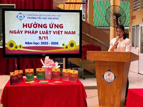 Hưởng ứng ngày pháp luật việt nam 9/11.