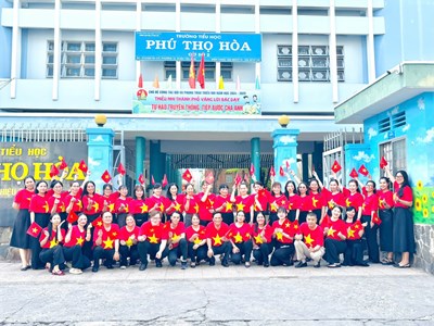 Hoạt động kỉ niệm 50 năm ngày Giải phóng miền Nam, thống nhất đất nước