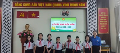 Lễ kết nạp đội viên năm học 2024 - 2025