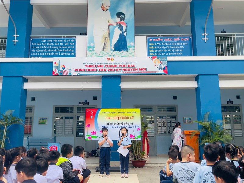 Câu chuyện Bác Hồ